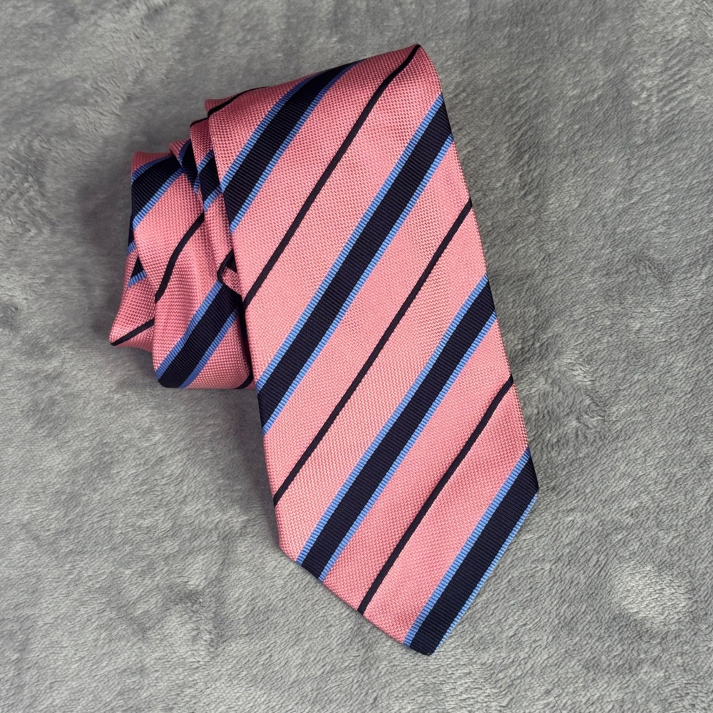 Burberry London Silk Tie Mens OS Pink Navy Blue Striped Woven in England Classic